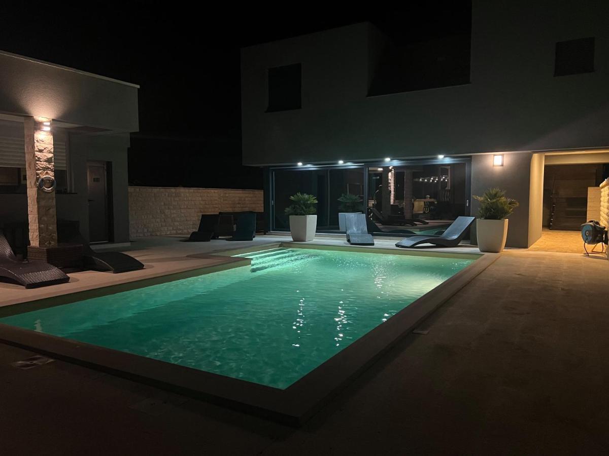 Apartments Dream House Zaton 자톤 외부 사진
